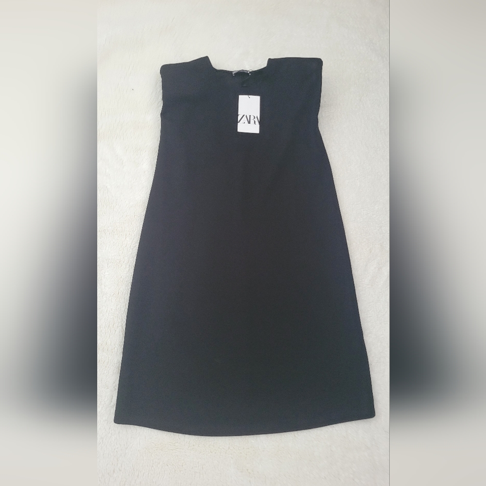 Zara NWT padded black dress